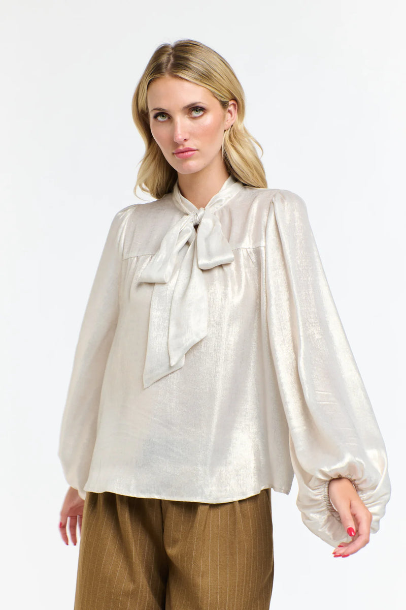 Summer Pussy Bow Top/ Champagne