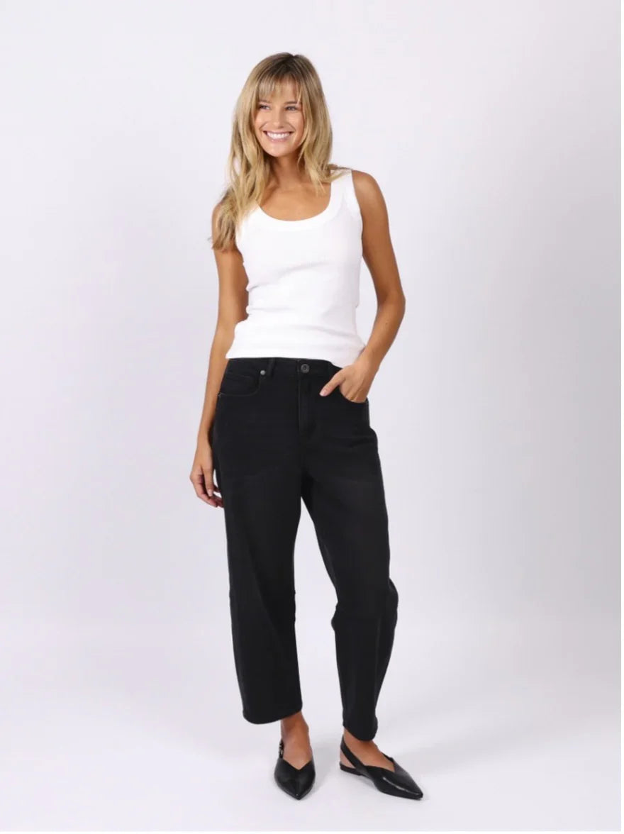Toni Barrel Jeans - Black