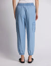 Teigan Pant / Light Wash
