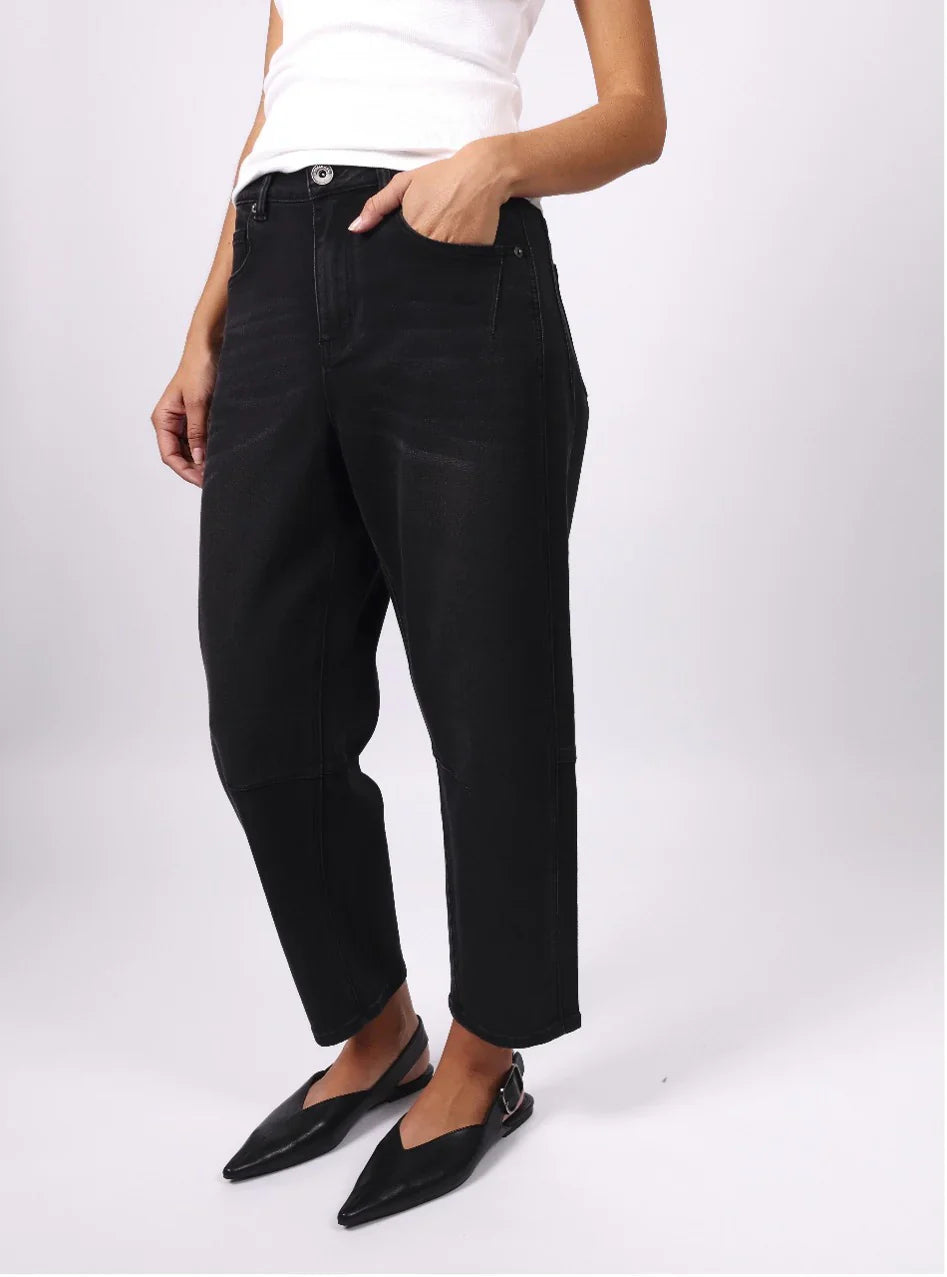 Toni Barrel Jeans - Black