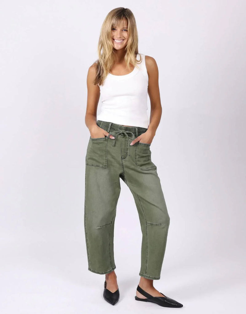 Leo Barrel Jean  / Khaki