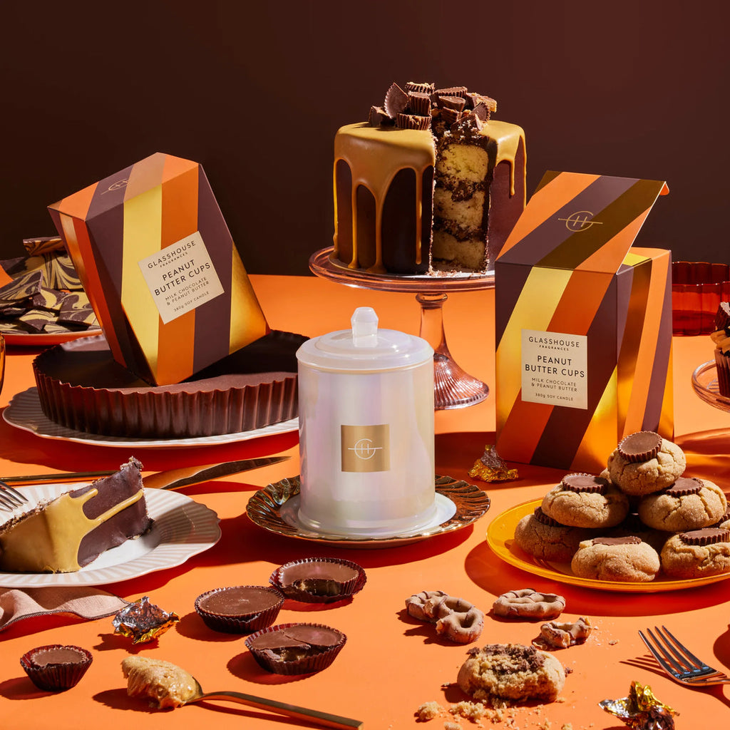 380g Candle - Peanut Butter Cups - MILK CHOCOLATE & PEANUT BUTTER