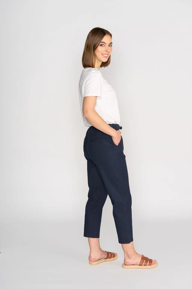 7/8 Length Slim Leg Elastic Waist Pant - Ink