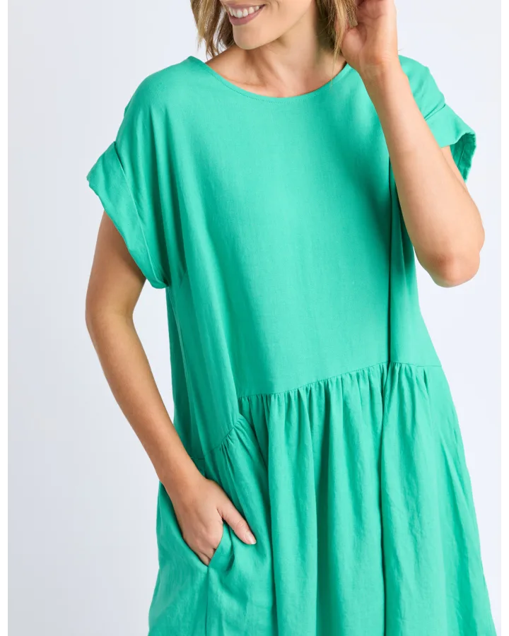 Sunset Hour Solid Dress / Gumdrop Green