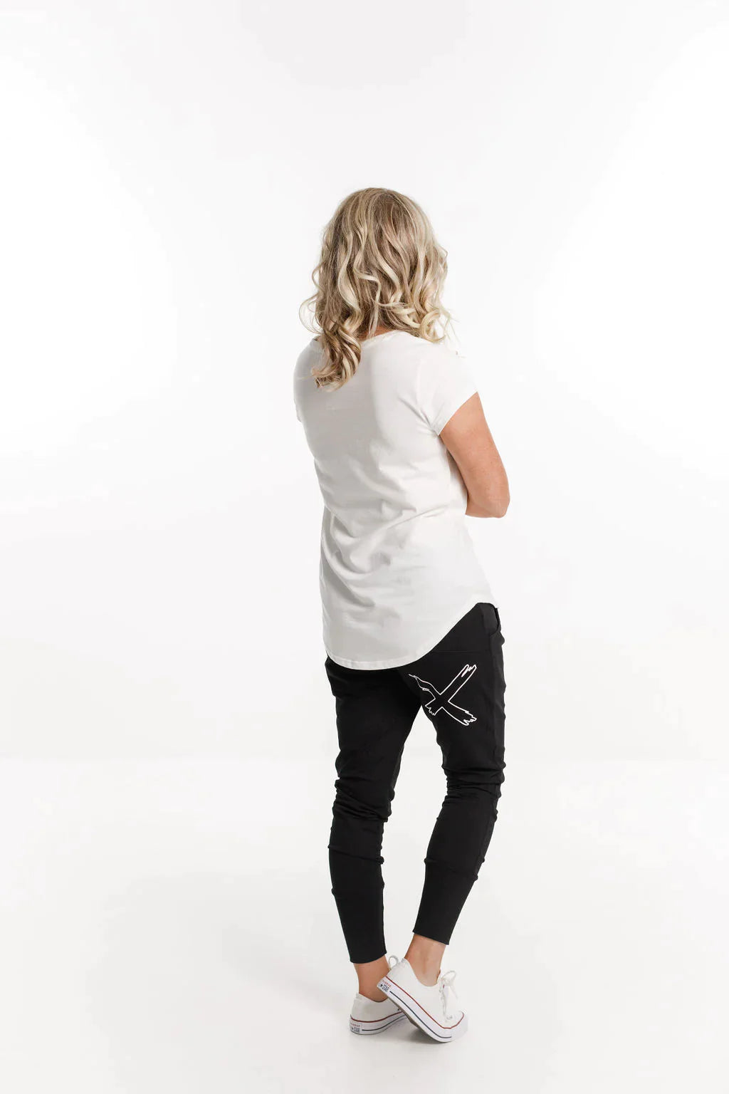 Apartment Pants Winter / Black With White  X Outline