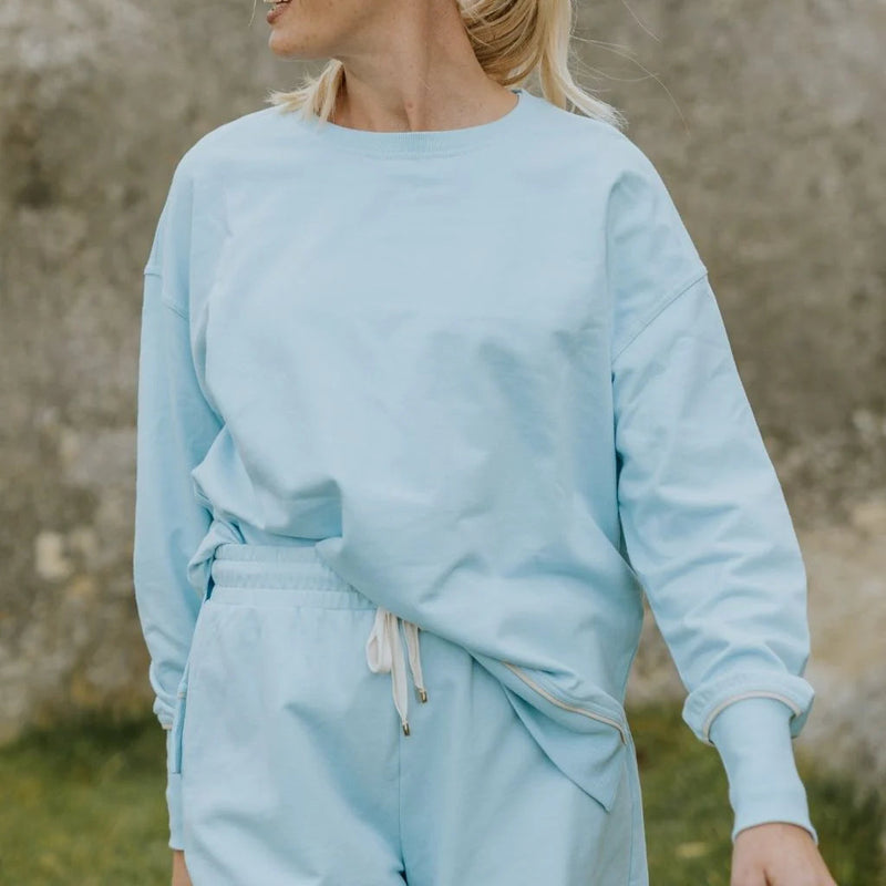 Suzy Sweater / Ice Blue