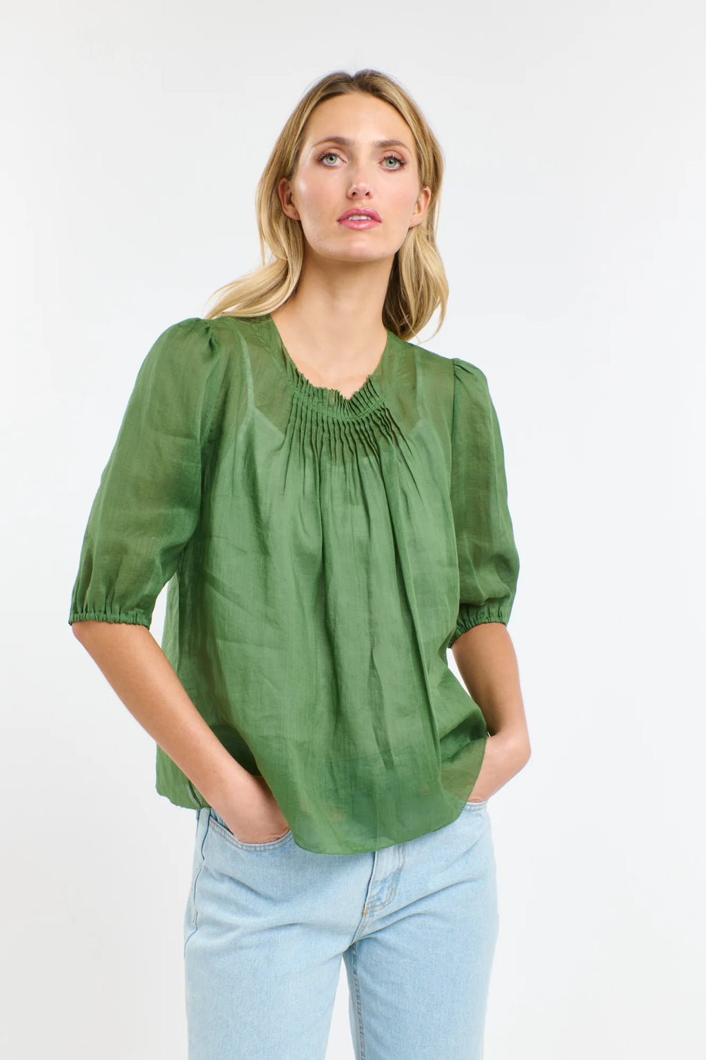 Ariel Pintuck Top / Kelly Green