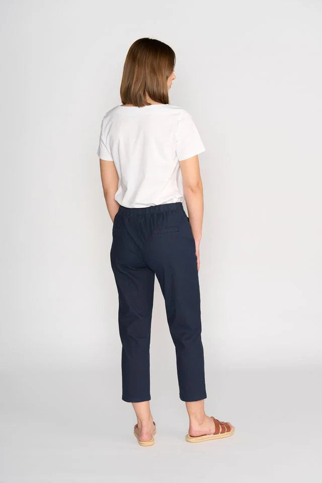 7/8 Length Slim Leg Elastic Waist Pant - Ink