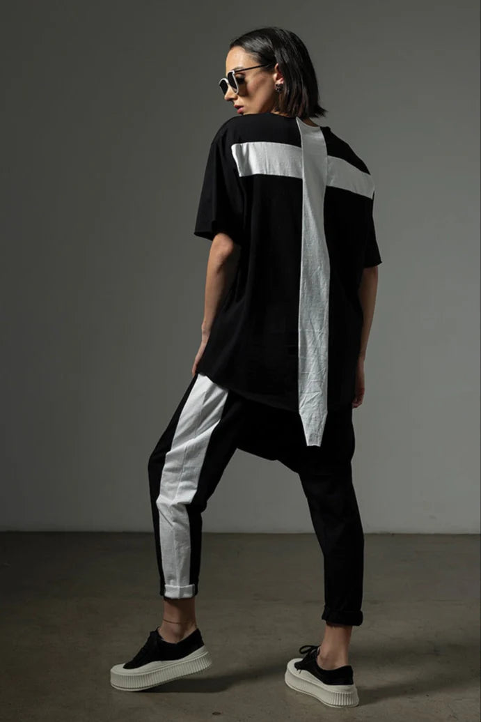 Oris Top / Black + White Trim