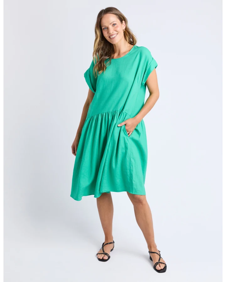 Sunset Hour Solid Dress / Gumdrop Green
