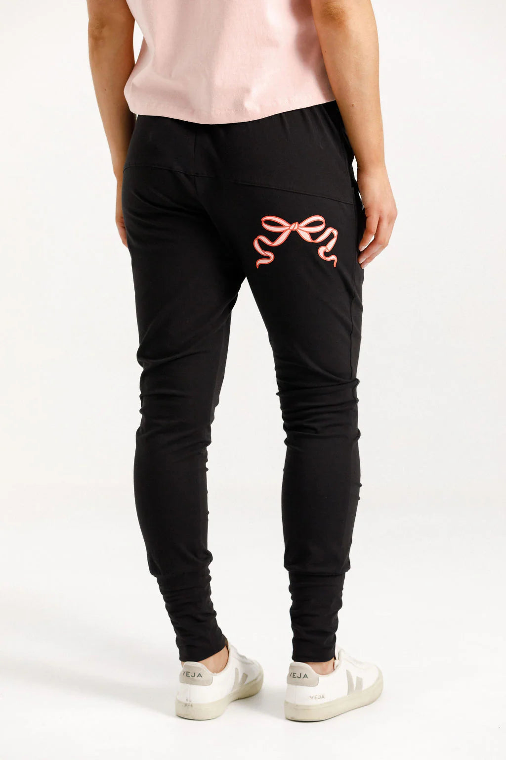 Apartment pants / Blossom Berry Bow