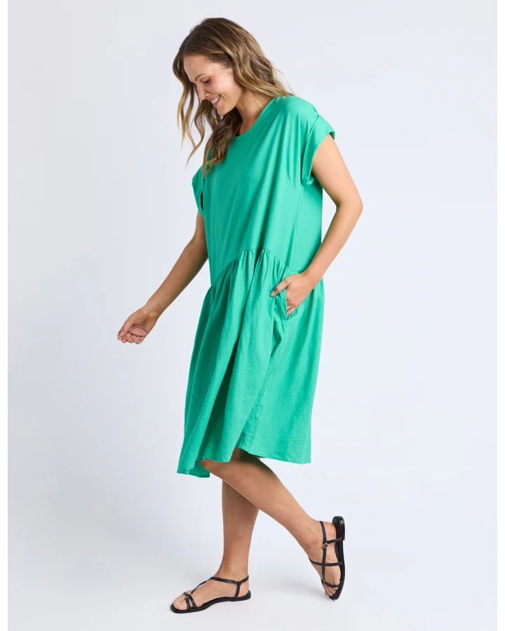 Sunset Hour Solid Dress / Gumdrop Green