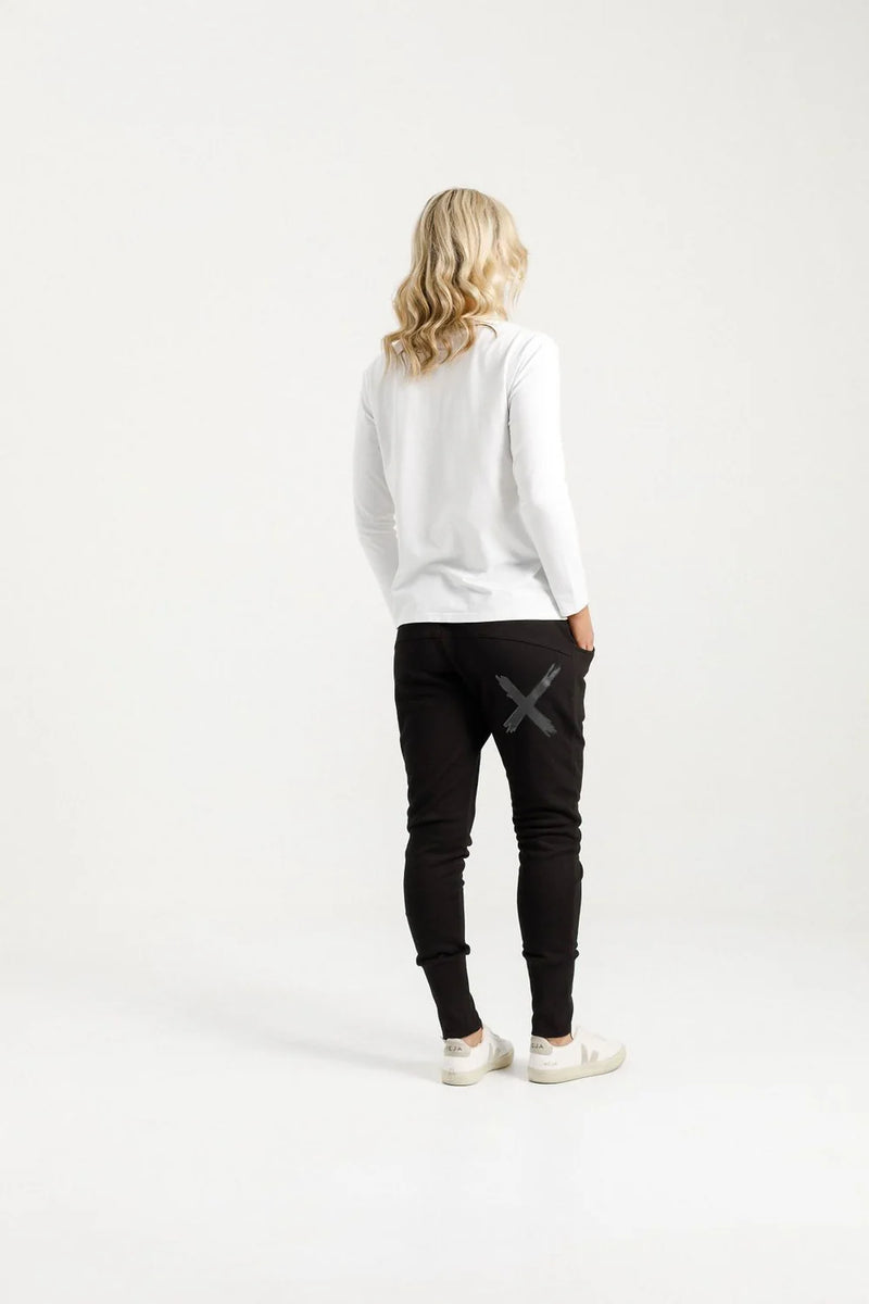 Alpine Apartment Pants Black With Black Matte/Gloss X