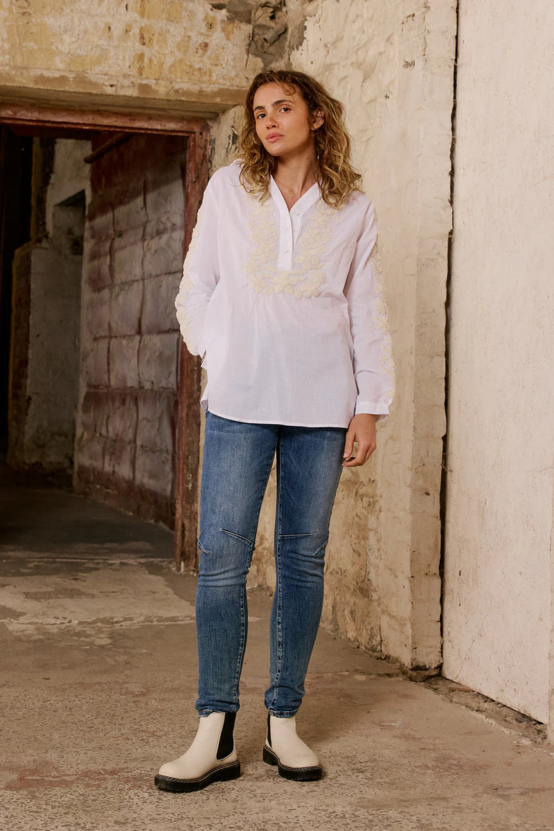 Classic Zip Button Jean / Dark Denim