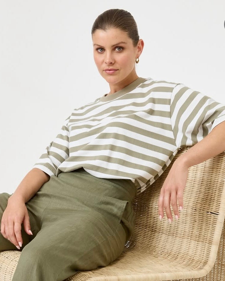 Studio Stripe Tshirt - Olive