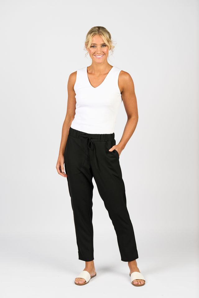 Relaxed Leg Ankle Grazer Pull On - Black