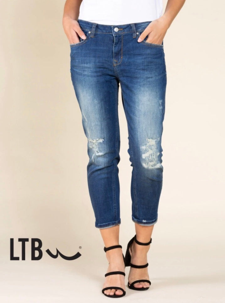 Eliana - Mia Wash Boyfriend Jeans